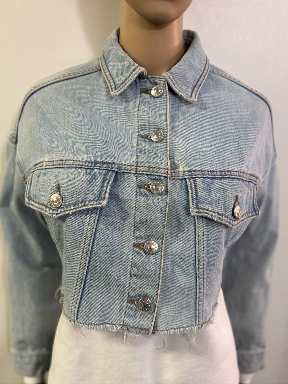 100% Cotton Cropped Denim Jacket